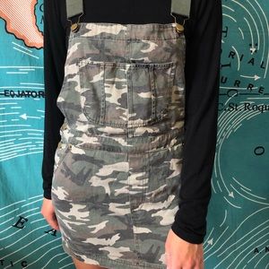 Women’s F21 Camo Overall Dress